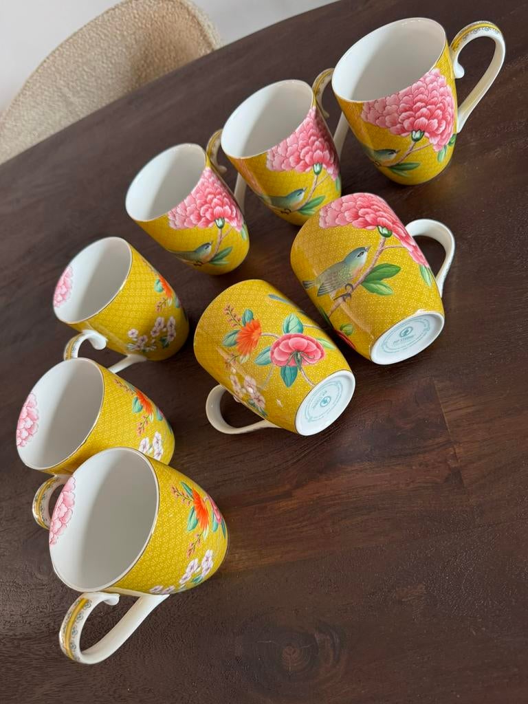 8 x grote mokken Pip Studio - Blushing Birds collectie, Ophalen, Zo goed als nieuw, Overige stijlen, Kop(pen) en/of Schotel(s)