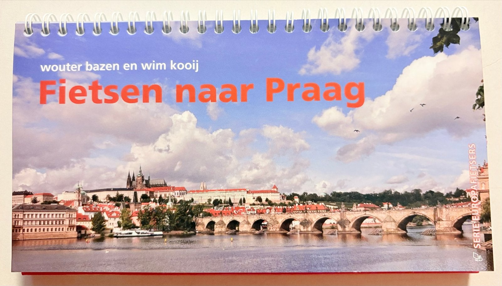 Fietsen naar Praag - Fietsgids Europa, Overige merken, Fiets- of Wandelgids, Europa, Ophalen of Verzenden