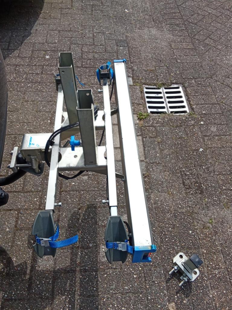 Twinny load voor trekhaak bevestiging 2 fietsen, Ophalen of Verzenden, 2 fietsen, Zo goed als nieuw, Trekhaakdrager