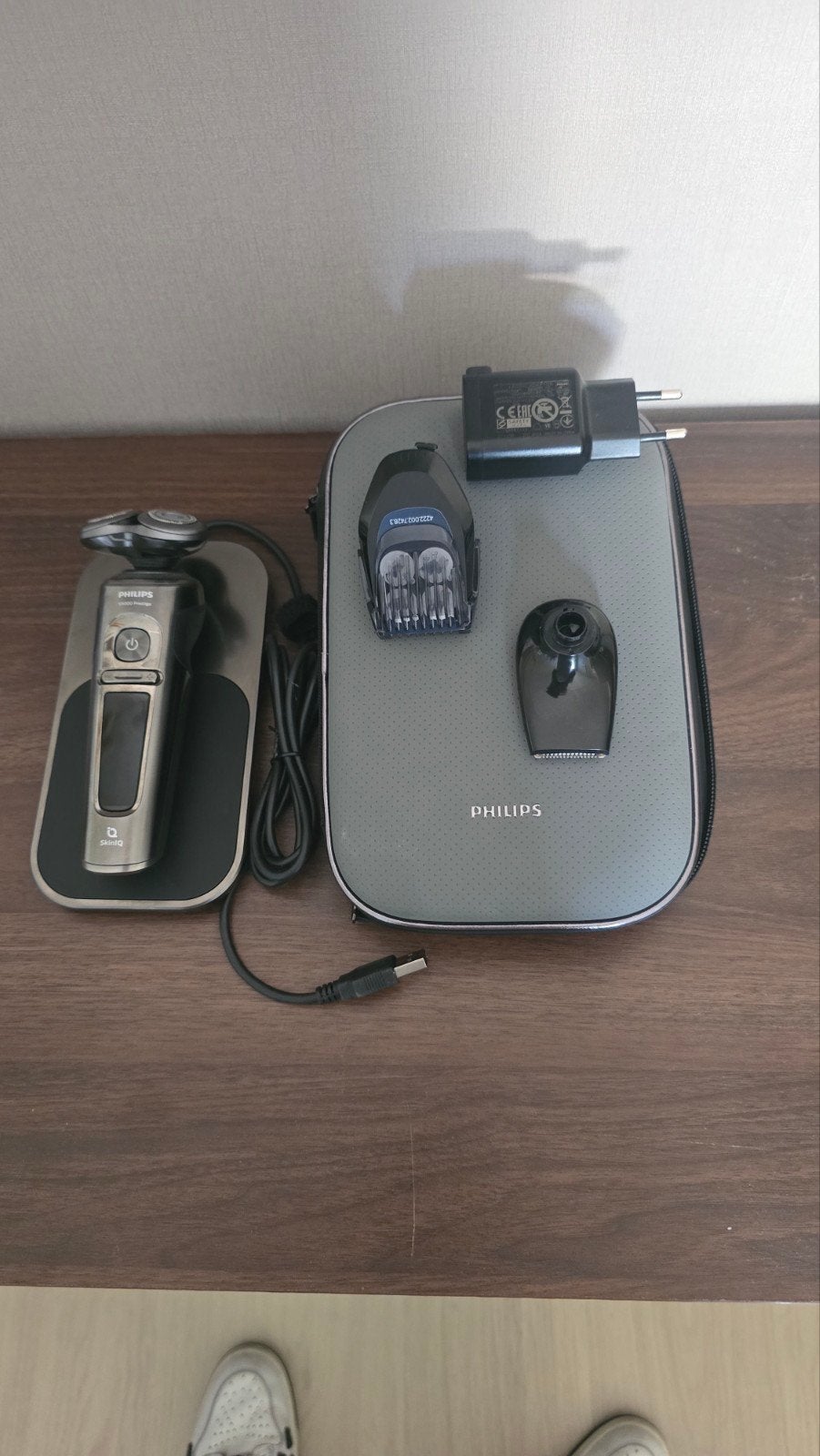 Philips S9000 Prestige SP9860 scheerapparaat met accessoires, Ophalen of Verzenden, Zo goed als nieuw, Scheren en Epileren