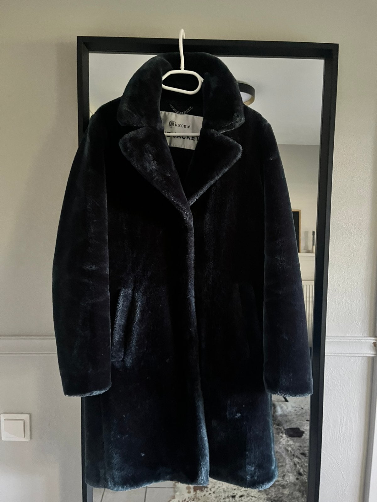Mooie dames winterjas donkerblauw Giacomo M, Kleding | Dames, Ophalen of Verzenden, Zo goed als nieuw, Blauw