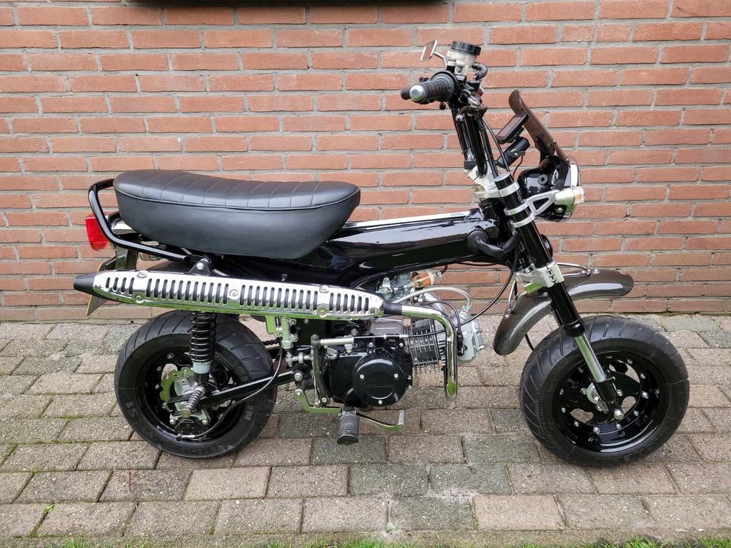 Skyteam dax motorkenteken rolling frame, Fietsen en Brommers, Brommers | Overige merken, Ophalen