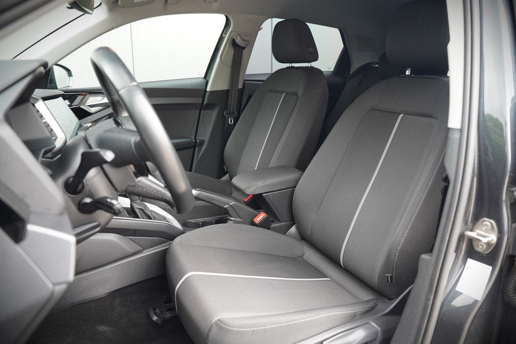 Audi A1 Sportback 25 TFSI epic | Apple Carplay | Navigatie |, Stof, 49 €/maand, Origineel Nederlands, 1100 kg