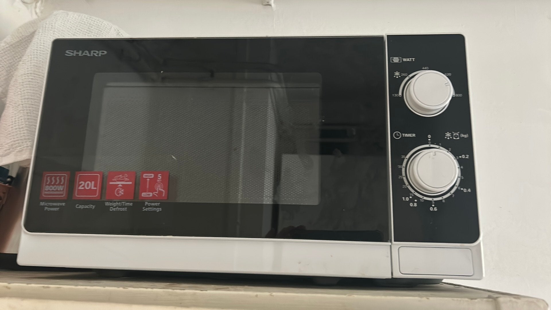 magnetron  sharp, Ophalen, Zo goed als nieuw