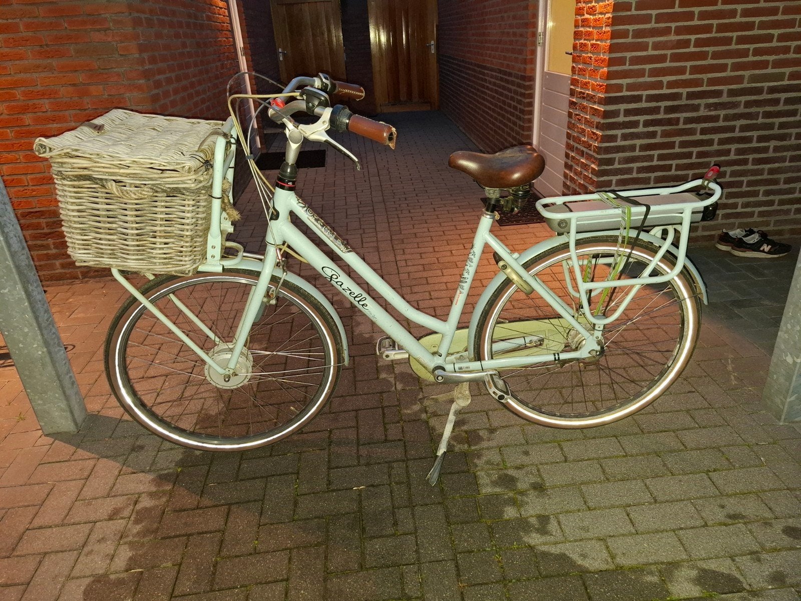 Miss grace electrische fiets, Fietsen en Brommers, Fietsen | Dames | Damesfietsen, Ophalen of Verzenden, Gebruikt, Gazelle