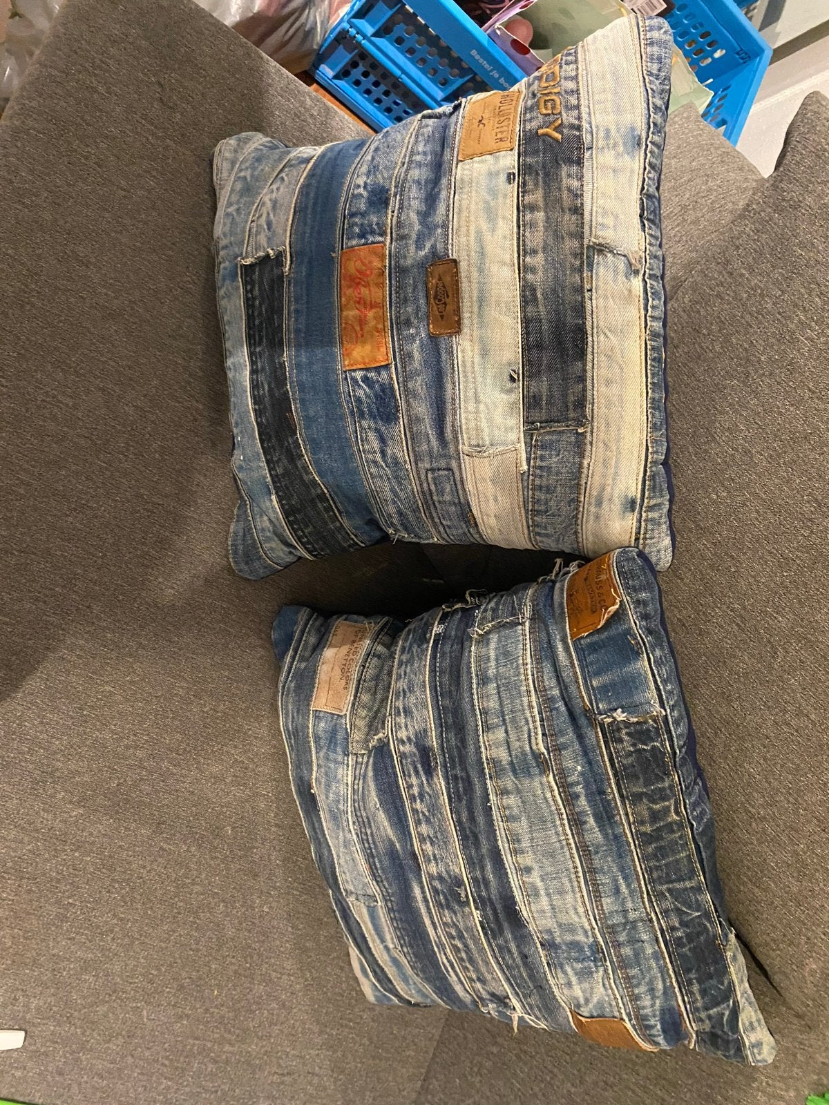 denim kussens ,poefjes en vloerkleed van gerecyclede jeans, Overige merken, Gebruikt, Blauw, Ophalen of Verzenden