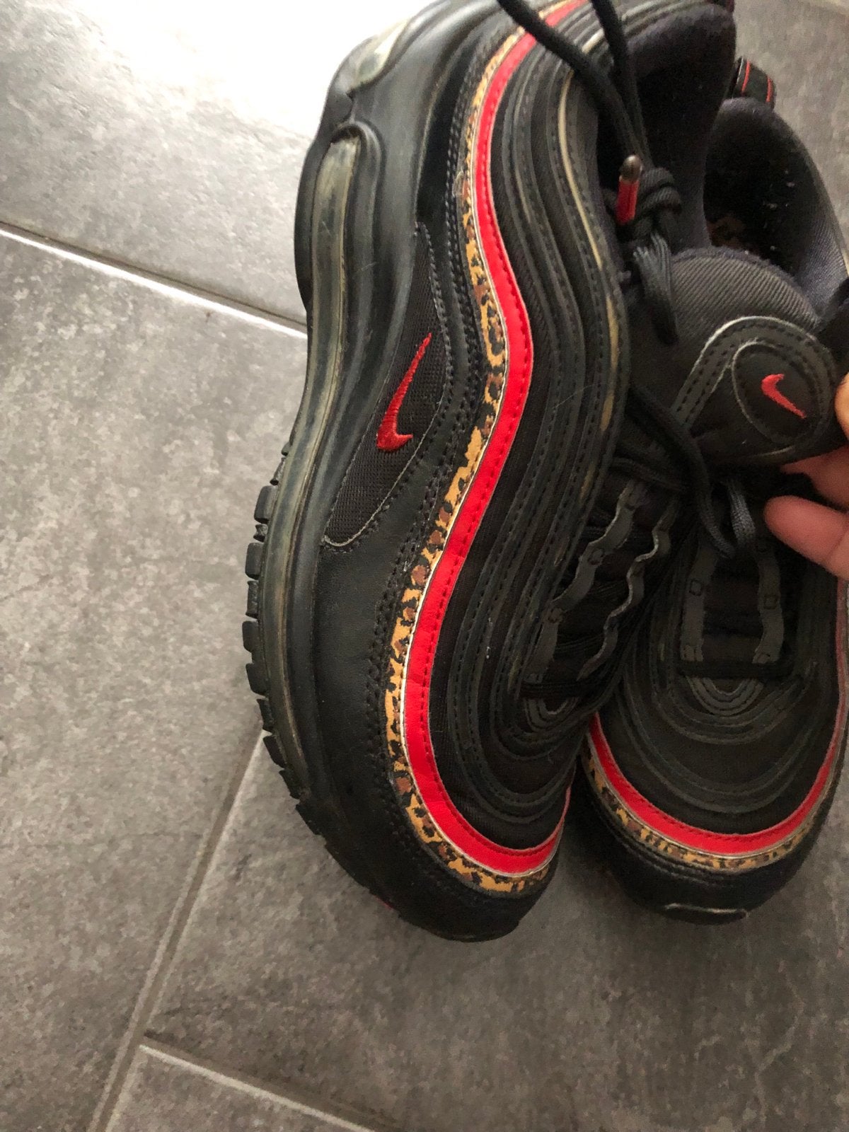 Nike Air Max 97 Sneakers Maat 38 Zwart Rood Luipaardprint, Ophalen of Verzenden, Gedragen, Zwart, Sneakers of Gympen