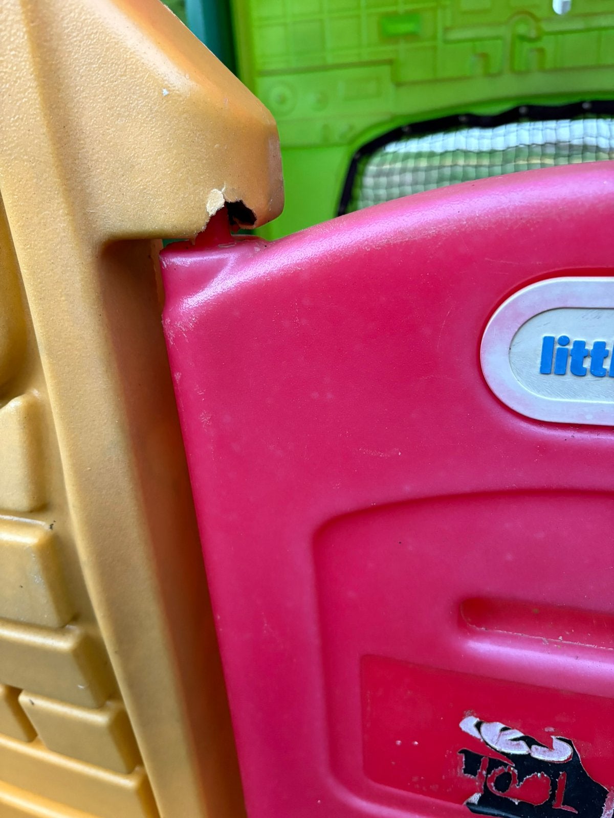Kleurrijk en stevig speelhuisje van Little Tikes, Kinderen en Baby's, Speelgoed | Buiten | Speeltoestellen, Ophalen, Gebruikt