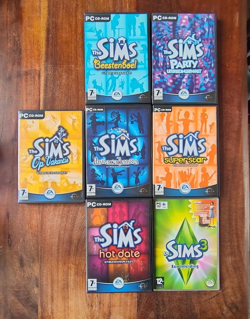 7 stuks PC CD-ROM The SIMS, Avontuur en Actie, Support@ea.com, Gebruikt, 1 speler