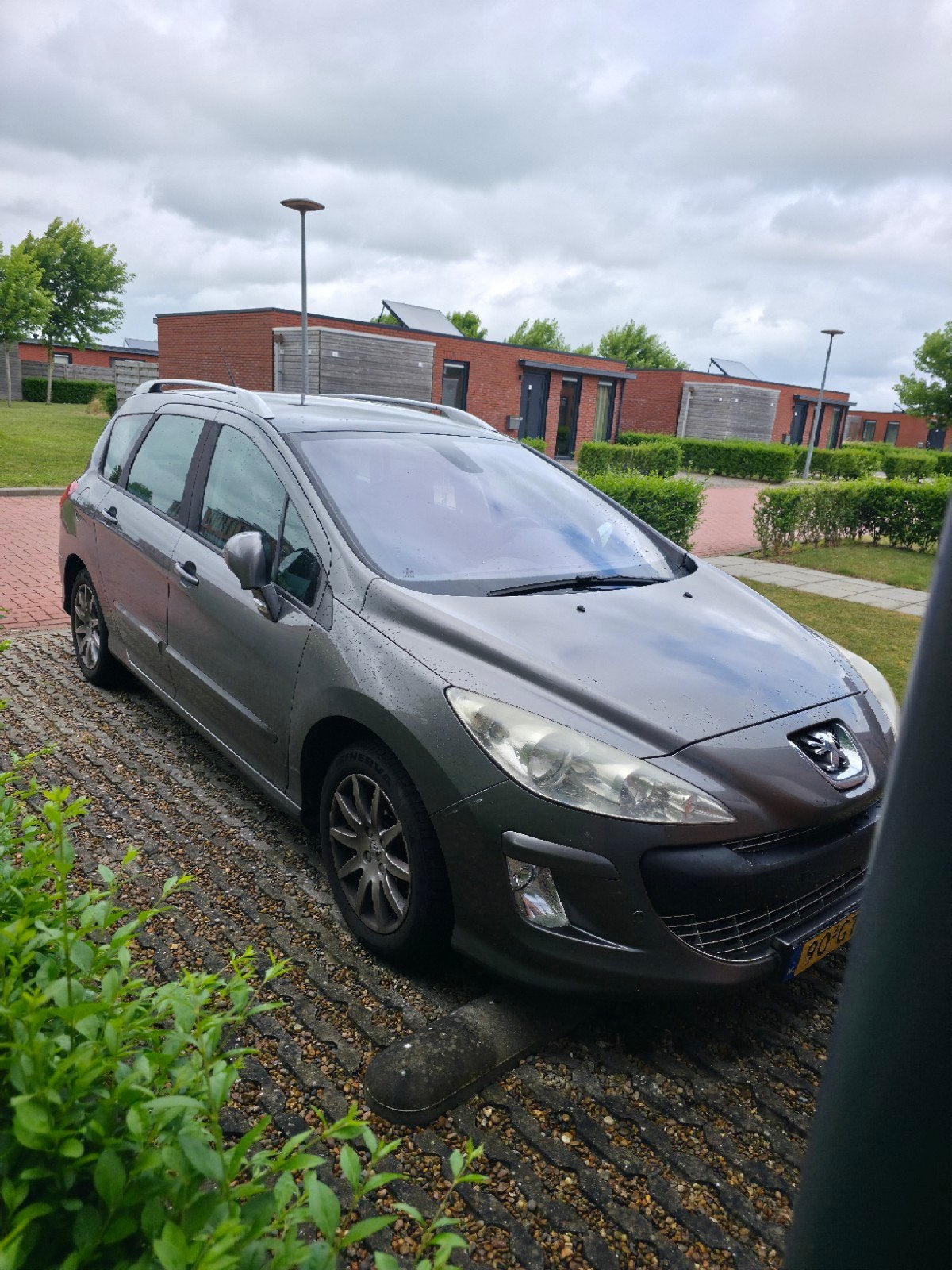 Peugeot 308 1.6 VTI 16V SW 7P 2008 Grijs Defect (zie details, Auto's, Voorwielaandrijving, 4 cilinders, 7 stoelen, 1415 kg