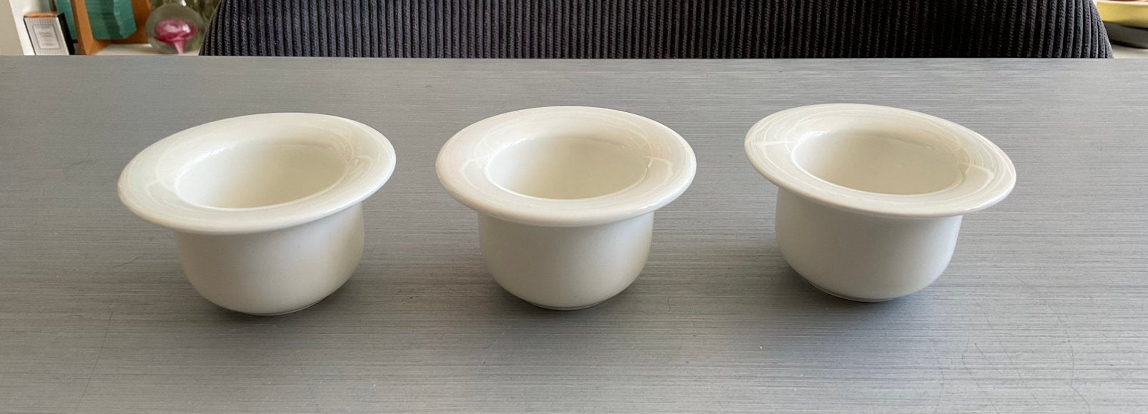 3x witte Arabia Finland Arctica eierdopjes; samen €30, Arabia, Overige typen, Ophalen of Verzenden, Zo goed als nieuw