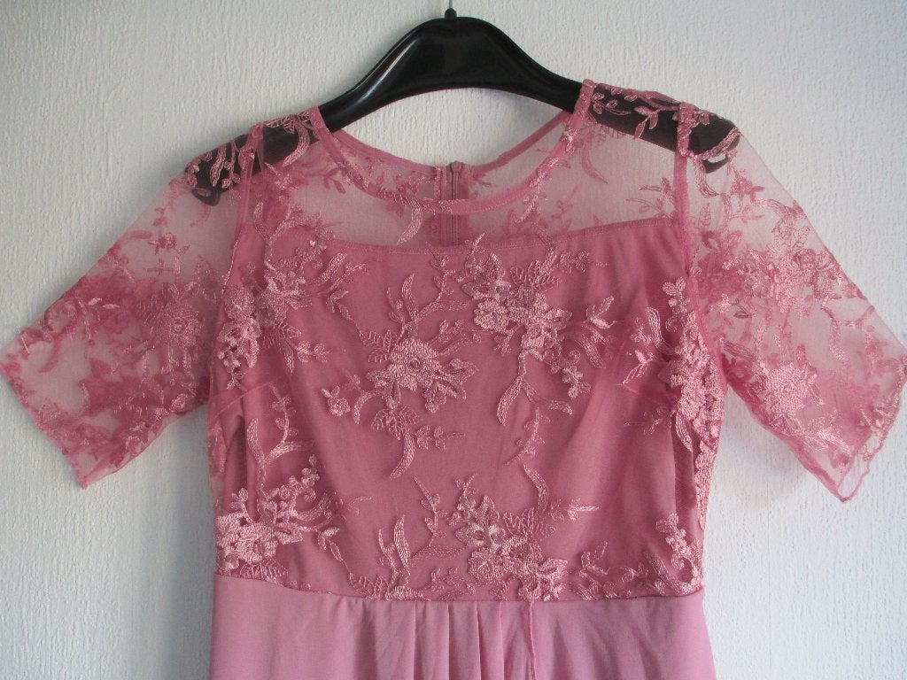 Feestelijke jurk maat m, Kleding | Dames, Maat 38/40 (M), Nieuw, Ophalen of Verzenden, Roze
