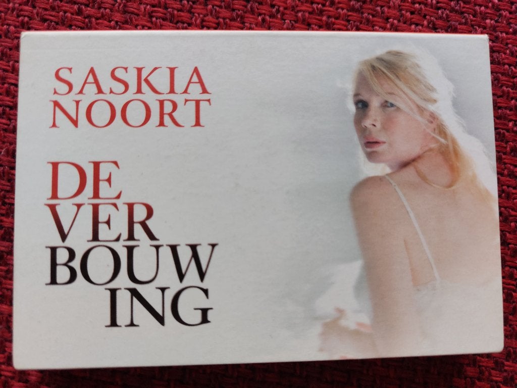 De verbouwing- saskia noort - dwarsligger 190, Ophalen of Verzenden, Zo goed als nieuw, Saskia Noort