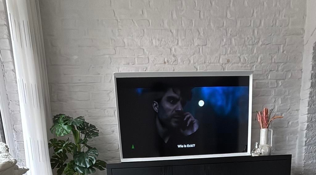 Samsung The Serif 55LS01T 55 inch Smart TV, Ophalen, QLED, Zo goed als nieuw, Samsung