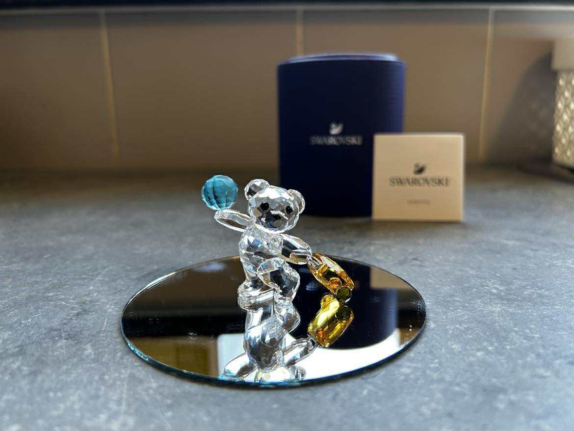 Swarovski kris beer travel the world, Ophalen of Verzenden, Zo goed als nieuw, Figuurtje