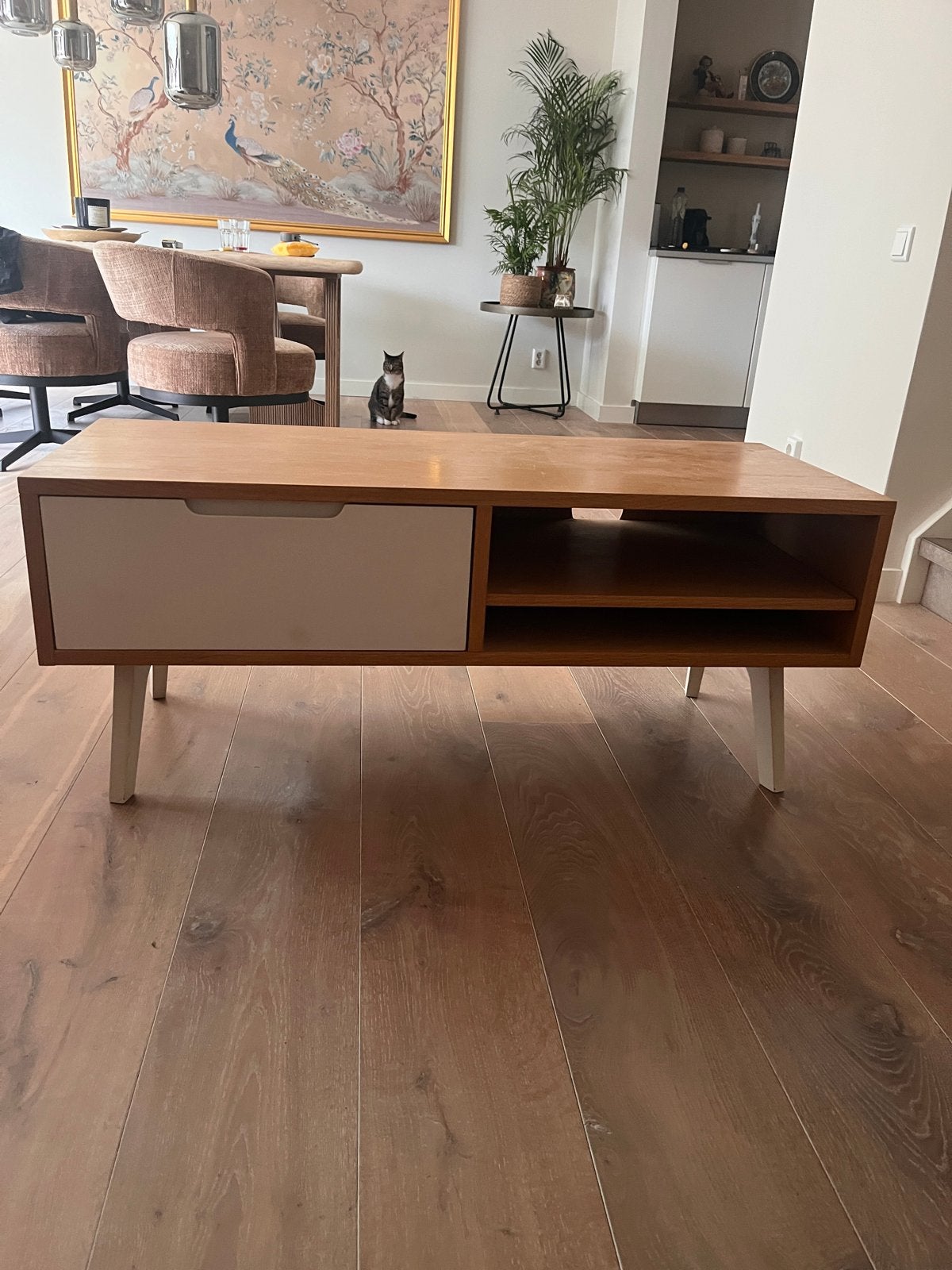 Tv meubel eikenhout met witte stalen poten, Ophalen, Gebruikt, 100 tot 150 cm, Eikenhout