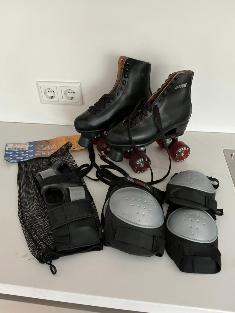 OTRS Roller Skates met bescherming - Maat 37 professionele, Ophalen of Verzenden, Zo goed als nieuw, Dames