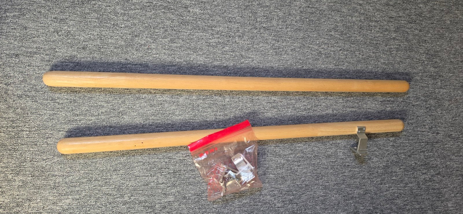 2x Houten trapleuningen met steunen - ca. 103cm, Doe-het-zelf en Verbouw, Ophalen of Verzenden, Nieuw