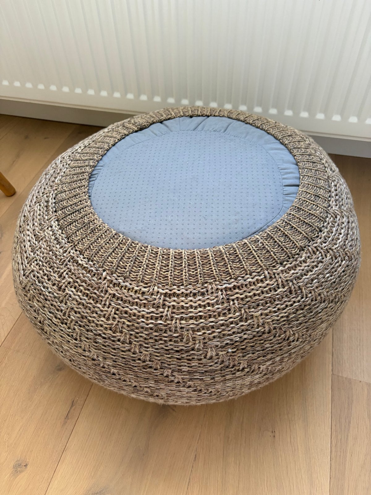 Ikea Sandared Pouffe 45cm - Zo goed als nieuw, Ophalen, Overige materialen, Rond, Zo goed als nieuw