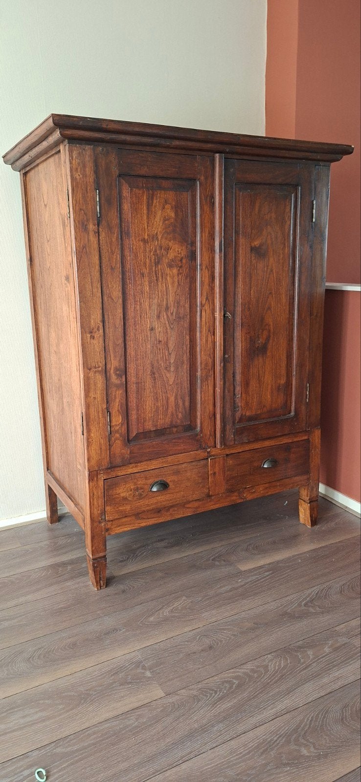 Massief houten kast met 2 deuren en 2 lades, Antiek en Kunst, Ophalen