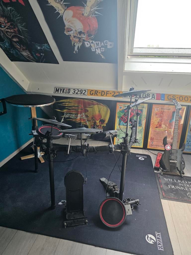 Fazley drumstel - Gebruikt met defecten, Muziek en Instrumenten, Drumstellen en Slagwerk, Ophalen