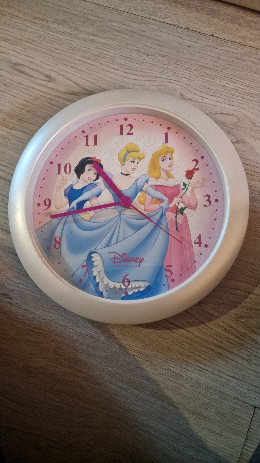Disney Princess Wandklok, Ophalen, Wit, Analoog, Werkt op batterijen