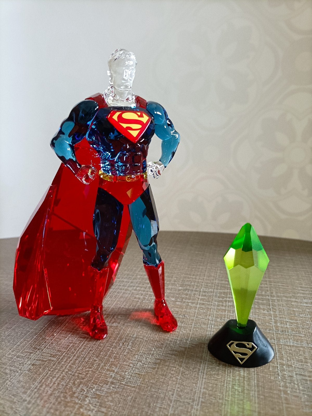 swarovski Superman cryptoniet, Verzamelen, Ophalen of Verzenden, Nieuw, Figuurtje