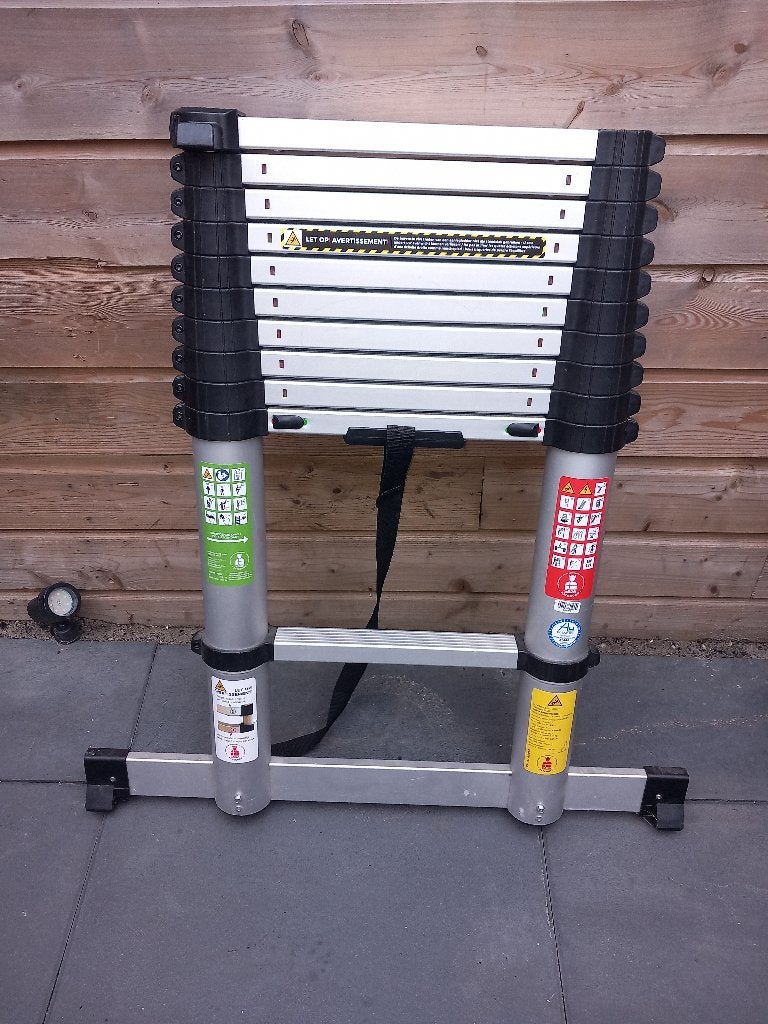 Telescoop ladder 3.5 meter, Doe-het-zelf en Verbouw, Ladders en Trappen, Ophalen of Verzenden, Zo goed als nieuw, Ladder, 2 tot 4 meter