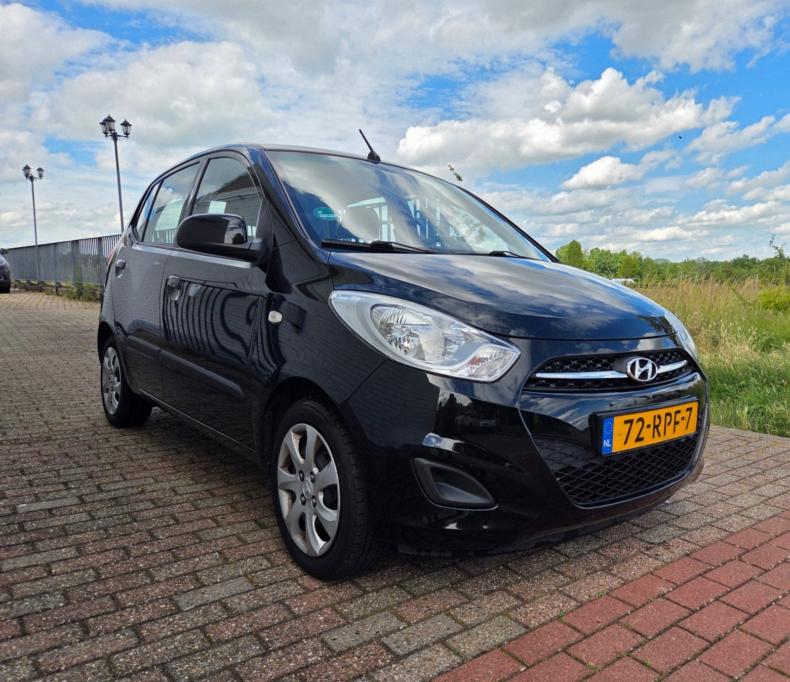 Hyundai i10 1.1 I 5DR airco nieuwe apk, Stof, 4 cilinders, 400 kg, Origineel Nederlands