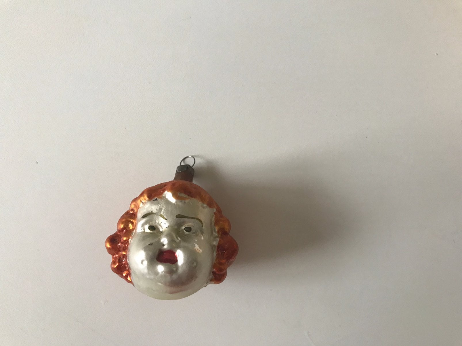 Oude kerstbal, kinderhoofdje, Ophalen of Verzenden, Gebruikt