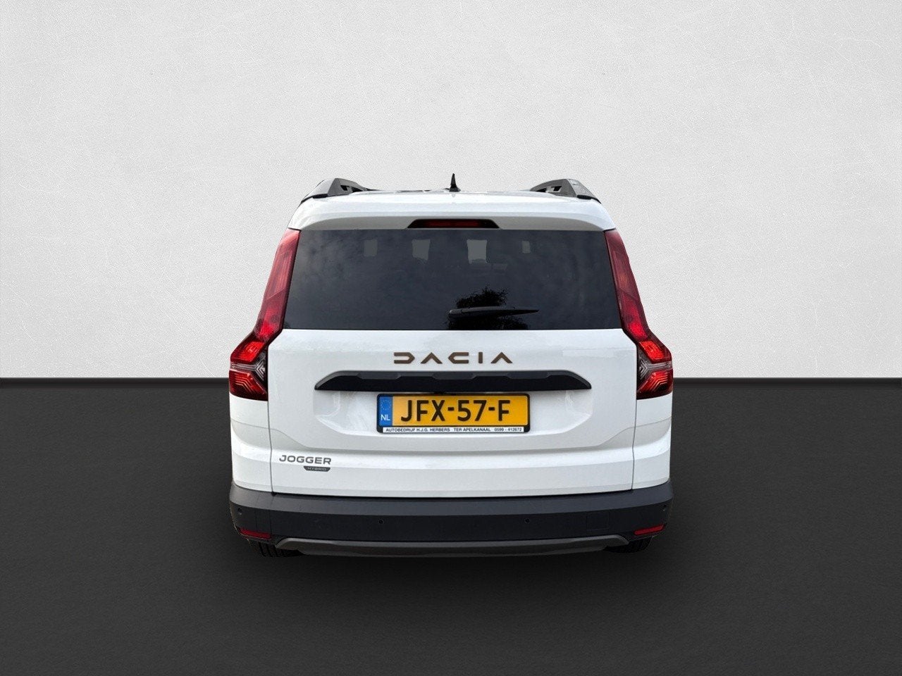 Dacia Jogger 1.6 Hybrid 140 Extreme 7p. STOEL VERW / NAVI /, Auto's, Dacia, Dealer onderhouden, Gebruikt, 750 kg, 4 cilinders