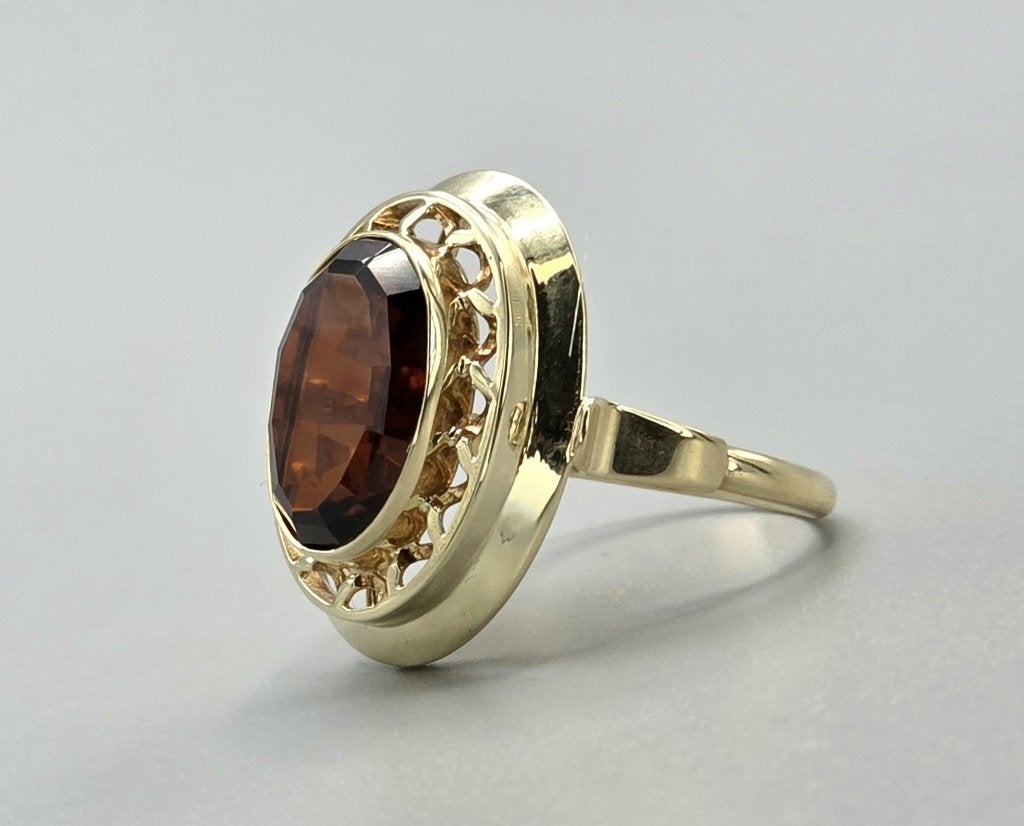 Gouden Vintage ring met edelsteen topaas. 2026/414, Overige kleuren, ., Ophalen of Verzenden, Zo goed als nieuw