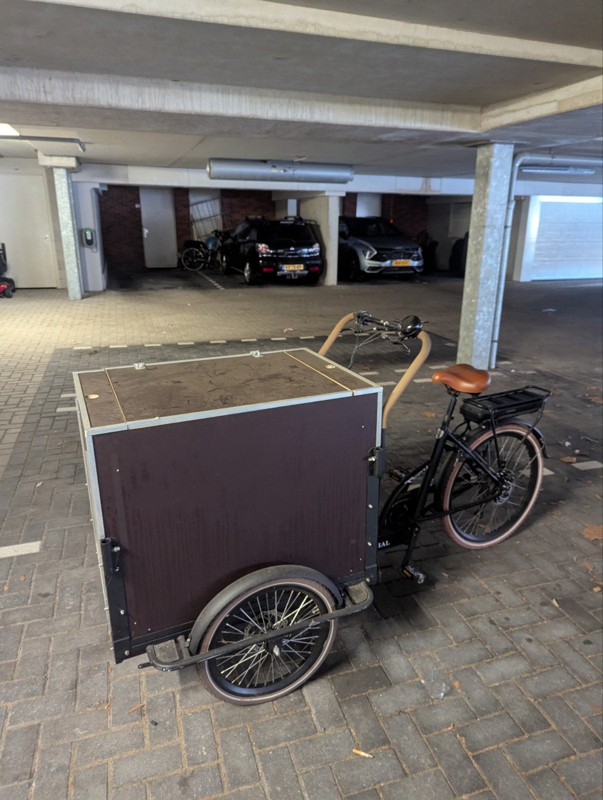 Troy E-Bakfiets met ruime opbergbox - recent onderhoud, Ophalen, Gebruikt, 4 kinderen of meer