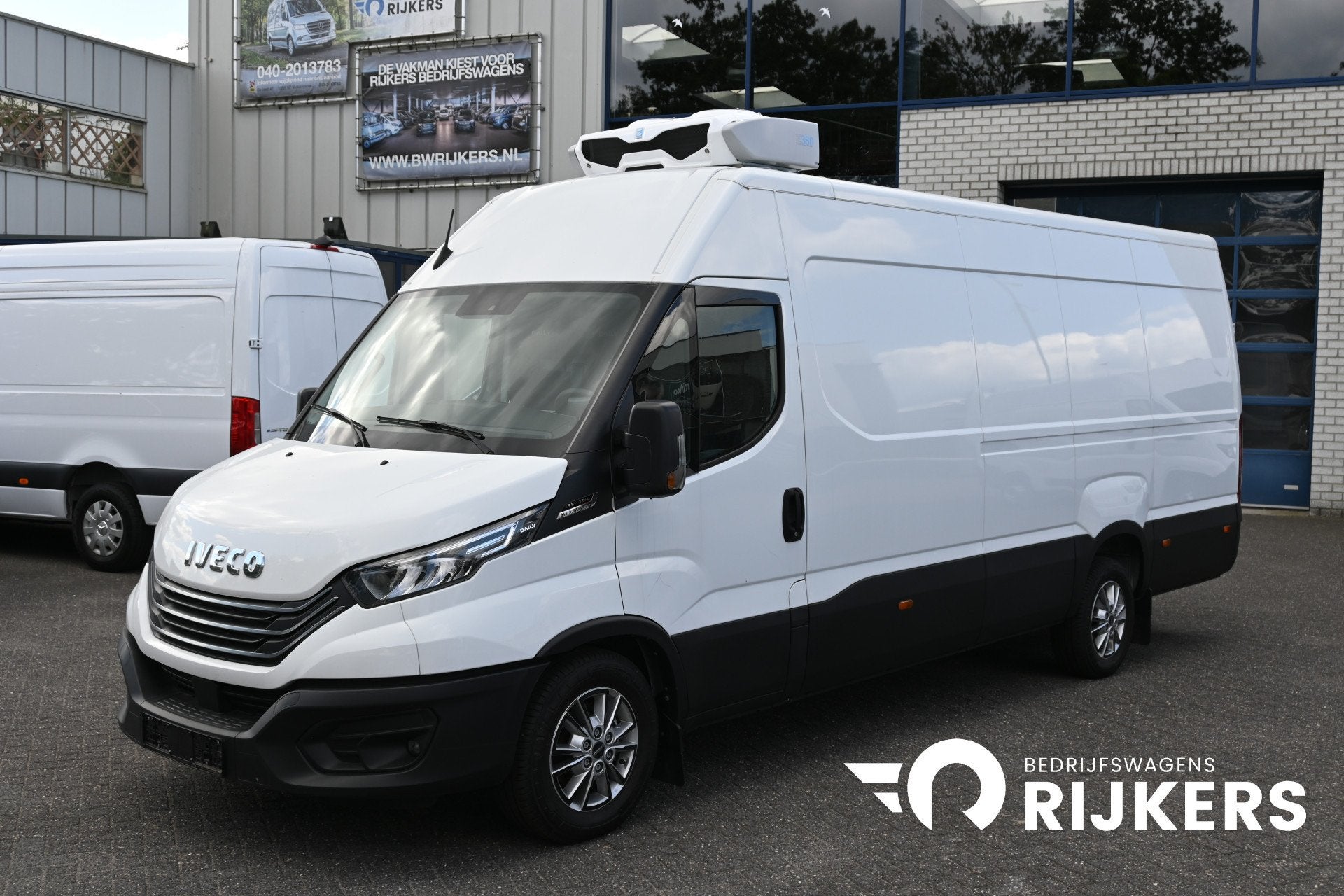 Iveco Daily 35S18 3.0 L4H2 Koel vries wagen Zanotti koeling,, Auto's, Bestelauto's, Automaat, Achterwielaandrijving, Gebruikt