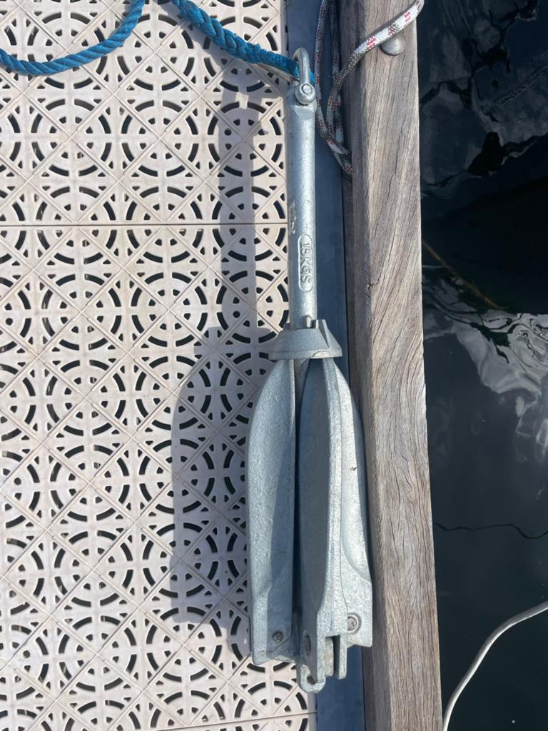Paraplu anker 15KG met lijn, Watersport en Boten, Bootonderdelen, Ophalen, Zo goed als nieuw, Ankeren en Afmeren, Zeilboot of Motorboot