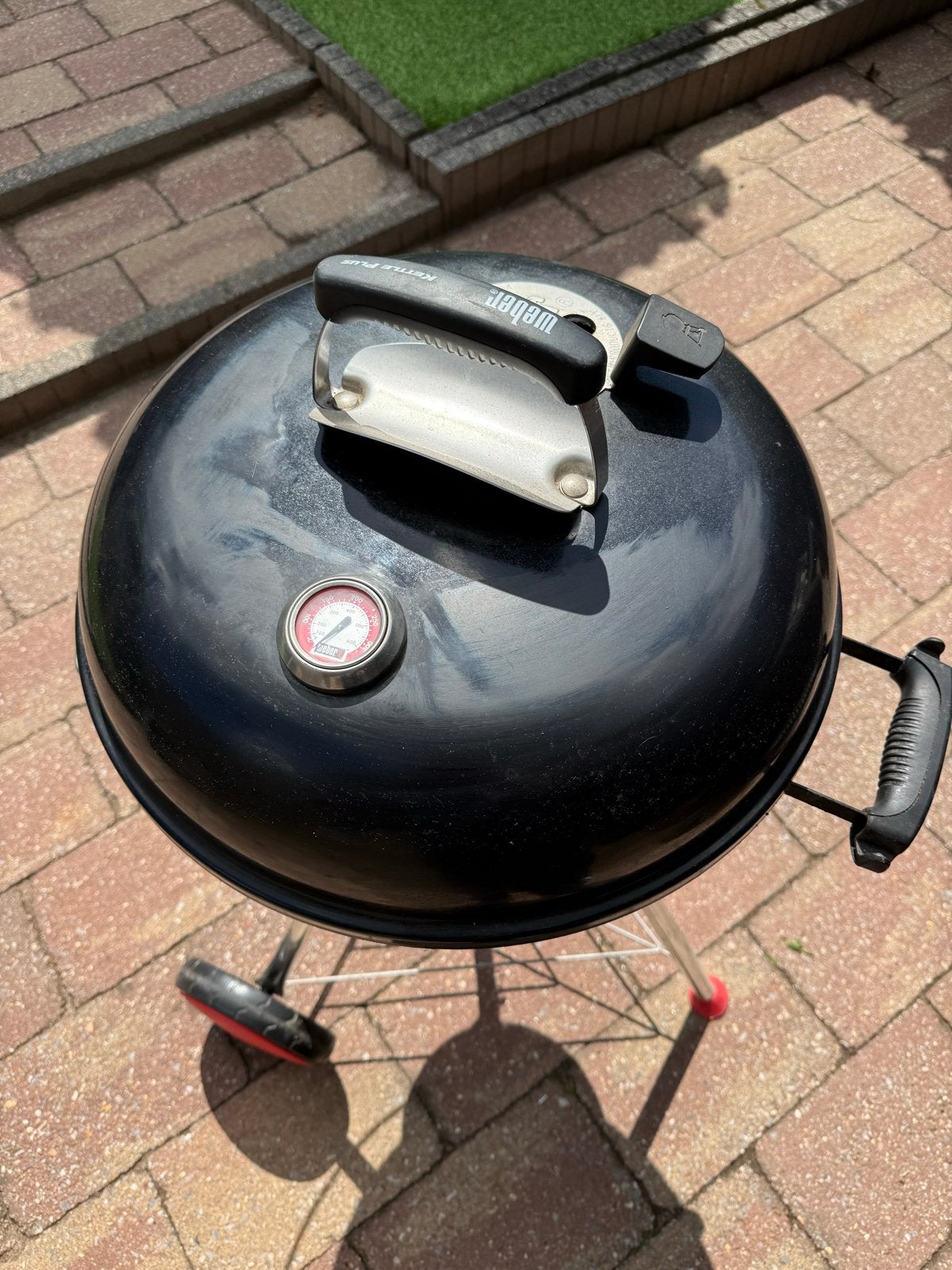 Weber Kettle Plus BBQ - Zwart, met thermometer, Ophalen, Gebruikt