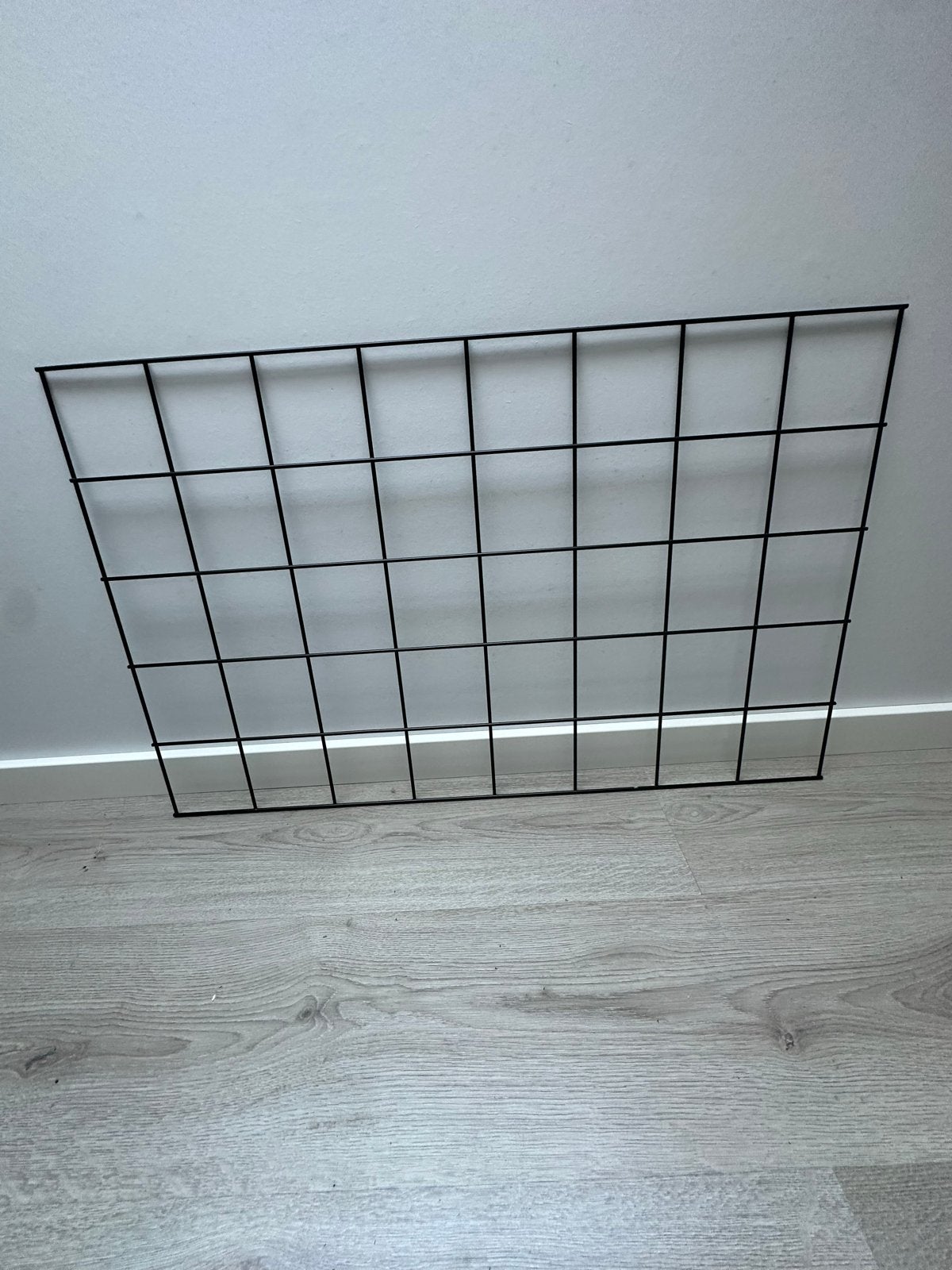 Zwart metalen raster voor wanddecoratie, Huis en Inrichting, Ophalen, Metaal, Zwart, Decoratieobject