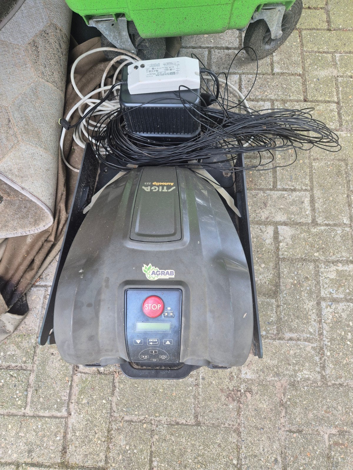 Stiga autoclip,  robotmaaier, Tuin en Terras, Robotmaaiers, Ophalen, Gebruikt, 20 tot 25 cm