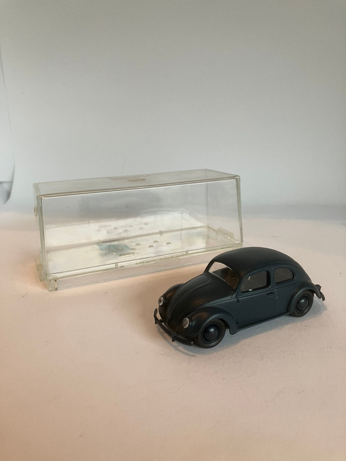 Volkswagen Kever ‘brilletje’ donker blauw, mat, Ophalen of Verzenden, Zo goed als nieuw, Auto, Overige merken