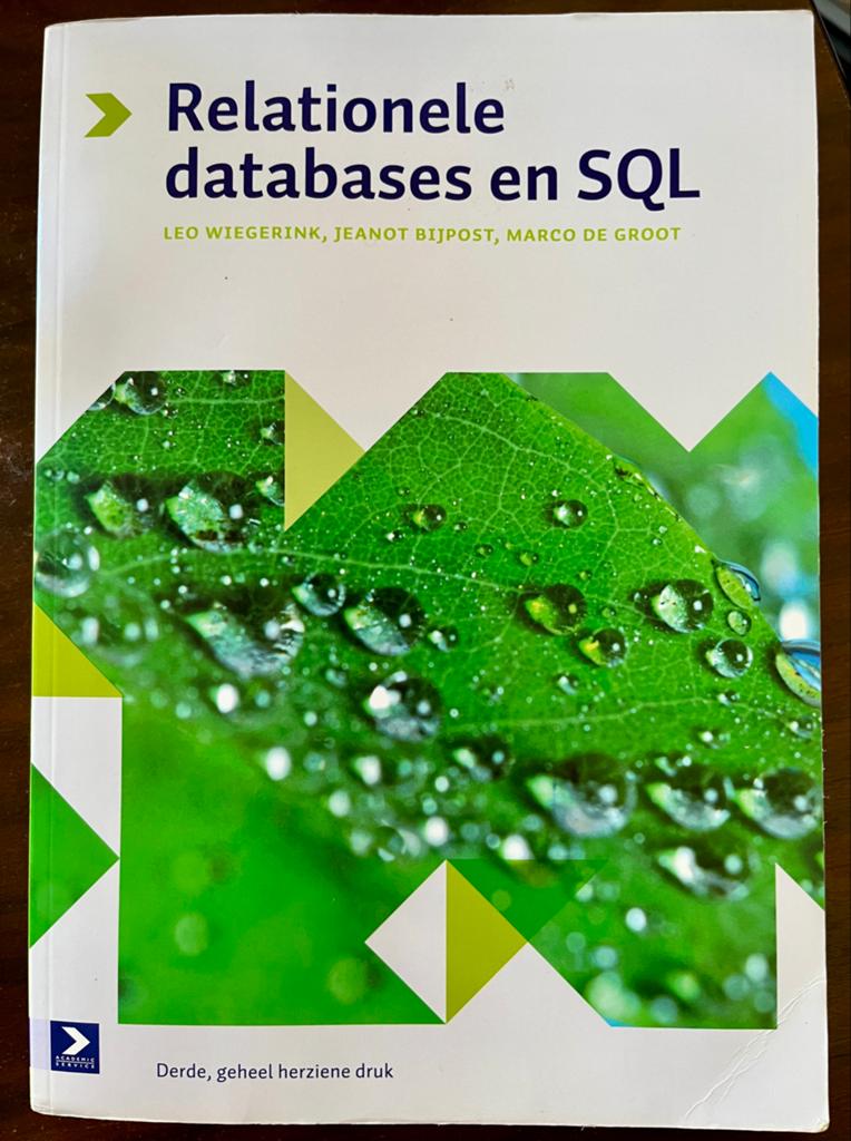 Relationele databases en SQL - Studieboek, Boeken, Studieboeken en Cursussen, Ophalen of Verzenden, Gamma, Zo goed als nieuw, HBO