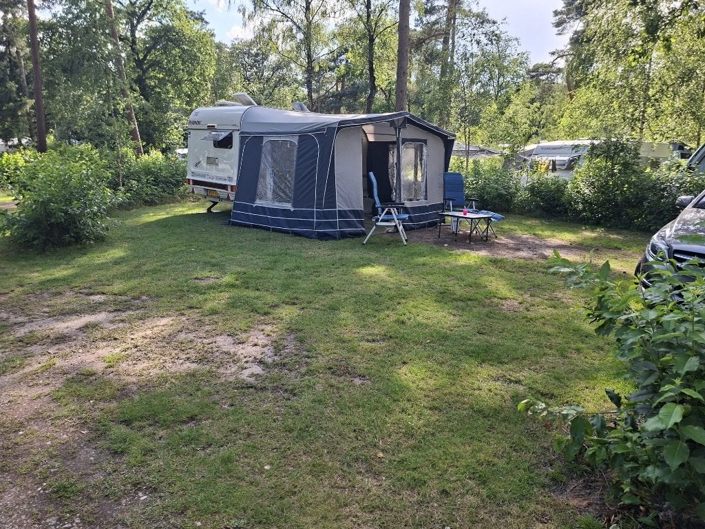Caravan Hylander 380, Caravans en Kamperen, Overige merken, Standaardzit, 2 aparte bedden, Tot en met 2