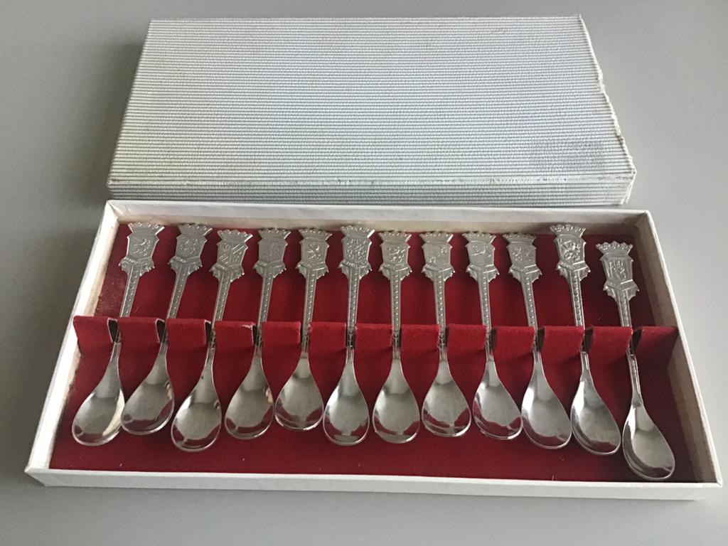 Doosjes met oude lepeltjes made in holland speculum plate., Antiek en Kunst, Ophalen of Verzenden