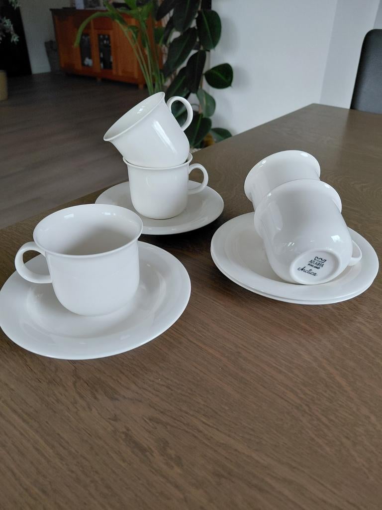 ARABIA ARCTICA - KOFFIE/ESPRESSO KOP EN SCHOTELS, Ophalen of Verzenden