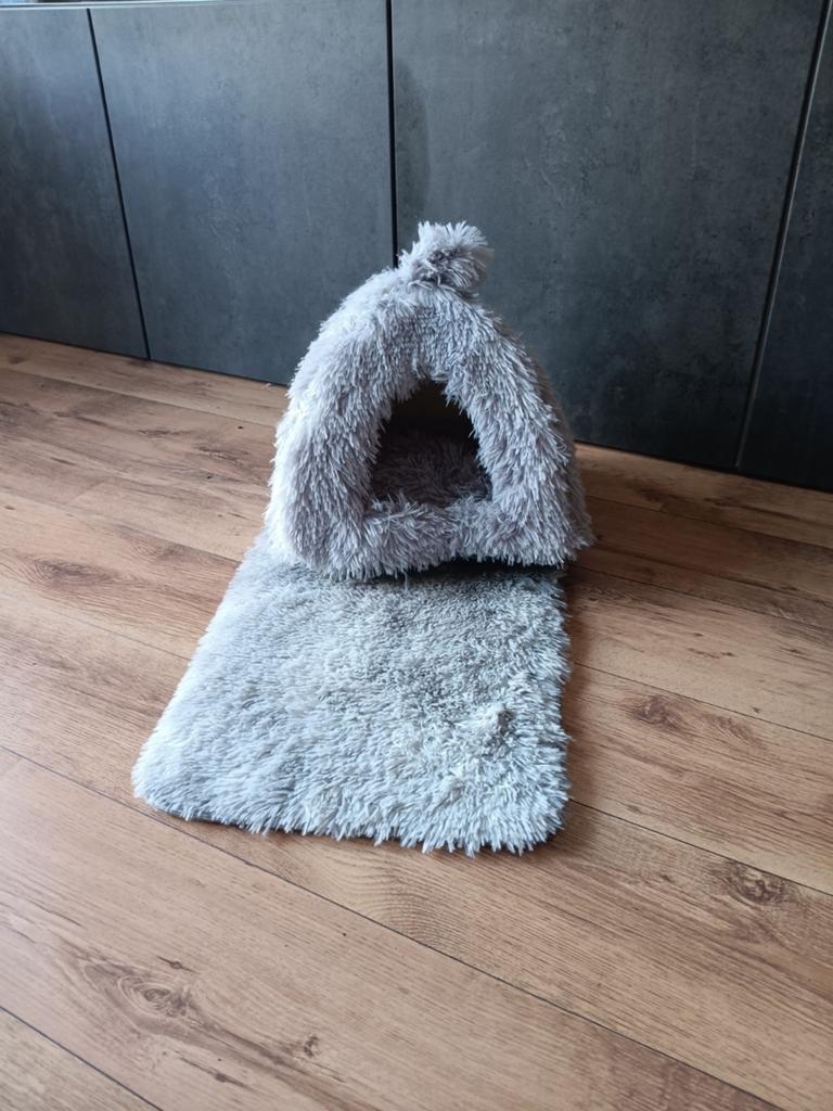 Kitten mandje nieuw met zacht kleedje grijs, Dieren en Toebehoren, Ophalen, Nieuw, Pluche