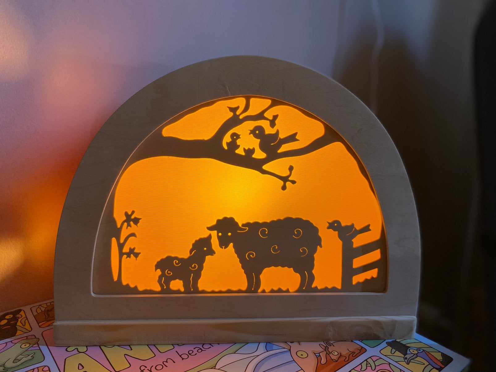 De Noest silhouet lente, Gebruikt, Ophalen of Verzenden, Lamp, Groen