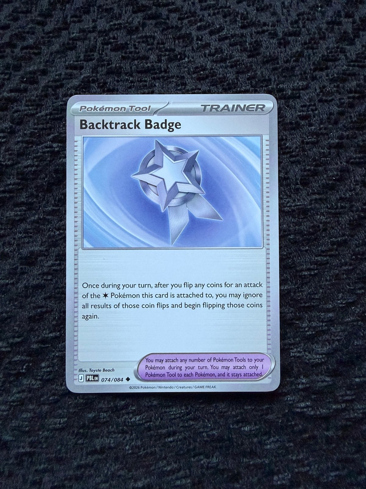 Backtrack Badge (074/084) Pitch Black, Verzenden, Nieuw, Losse kaart