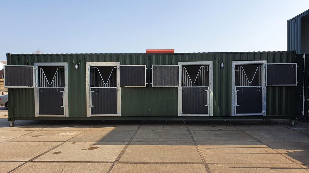 40 ft HC Stalcontainers, Dieren en Toebehoren