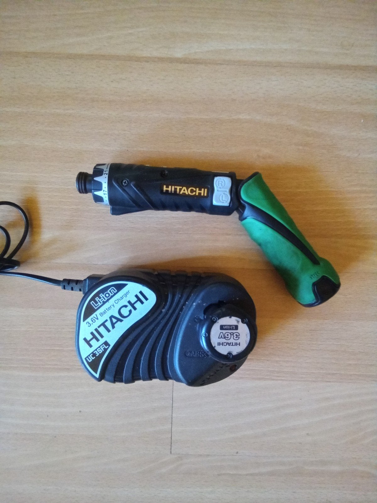 Hitachi 3,6V, Ophalen, Gebruikt