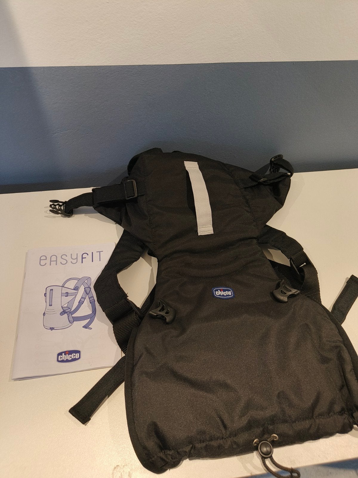 Chicco Ergonomische draagzak - Zwart, ongebruikt, Kinderen en Baby's, Babydragers en Draagdoeken, Ophalen, Buik of Rug, Zo goed als nieuw