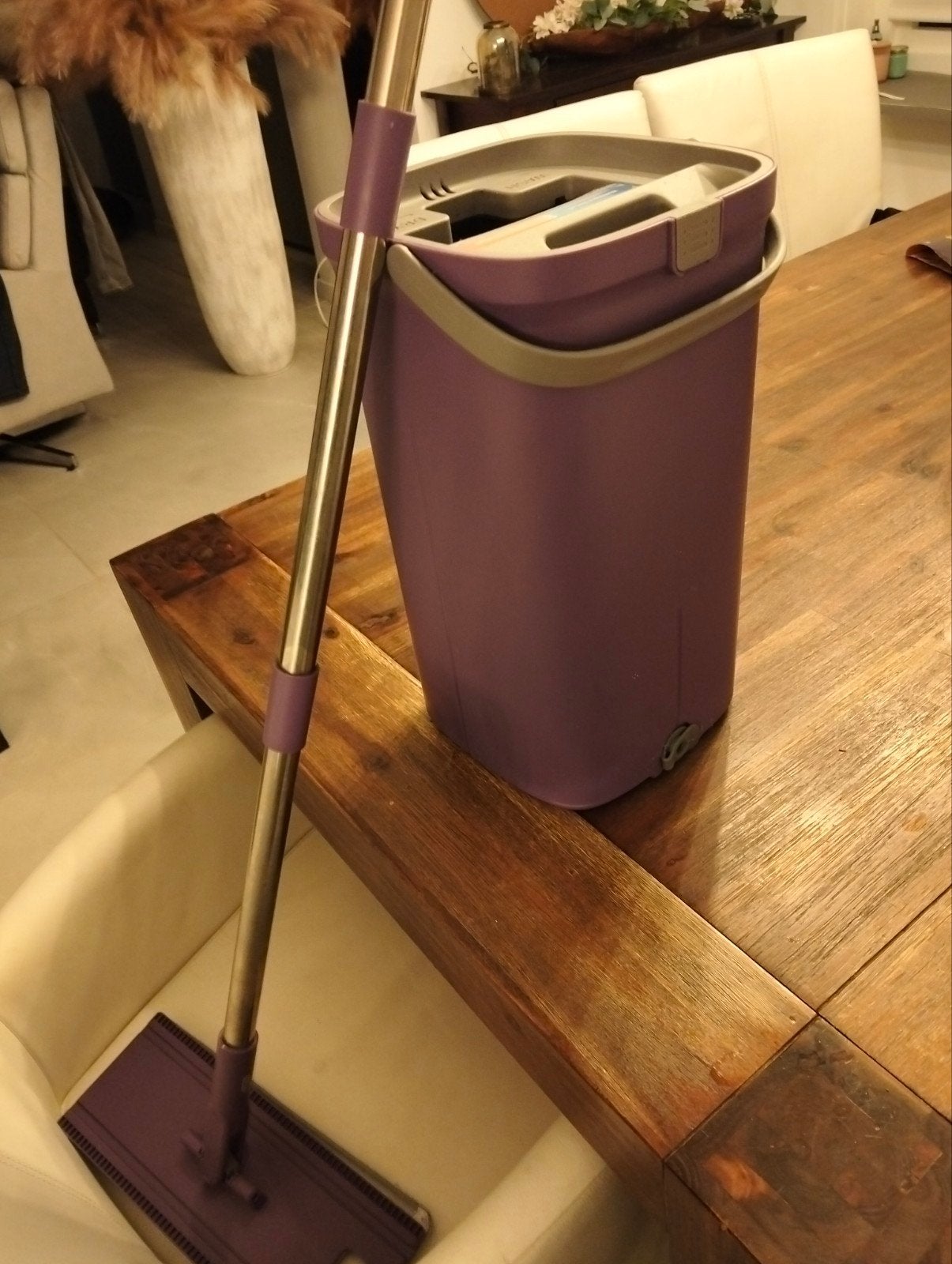 Mop en emmer set - paars, 1 of 2 keer gebruikt, Huis en Inrichting, Schoonmaakartikelen, Ophalen of Verzenden, Mop of Dweil